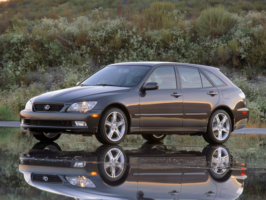Lexus IS300 SportCross '2001